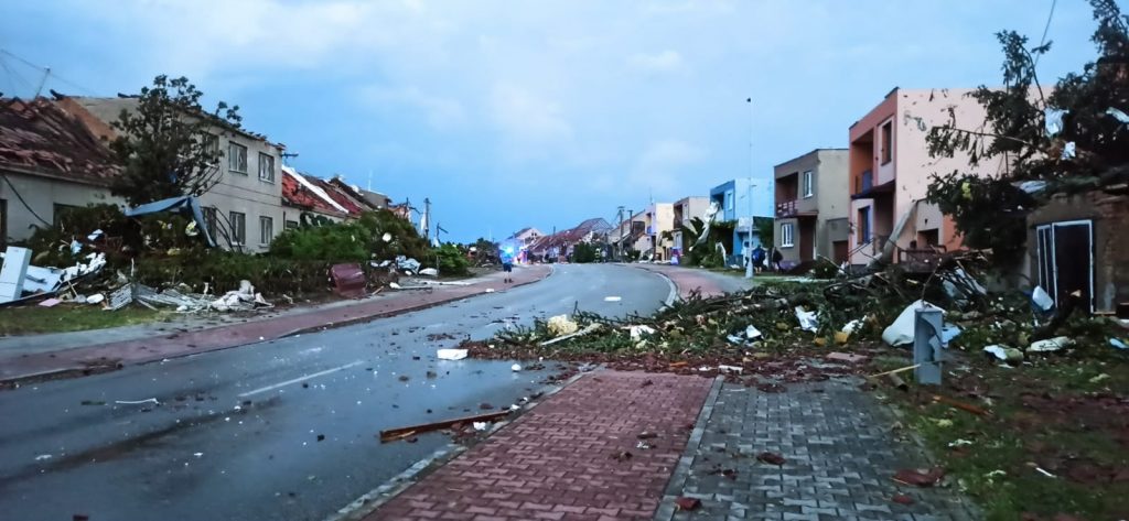 Smršť na Južnej Morave - jedna obeť a desiatky zranených