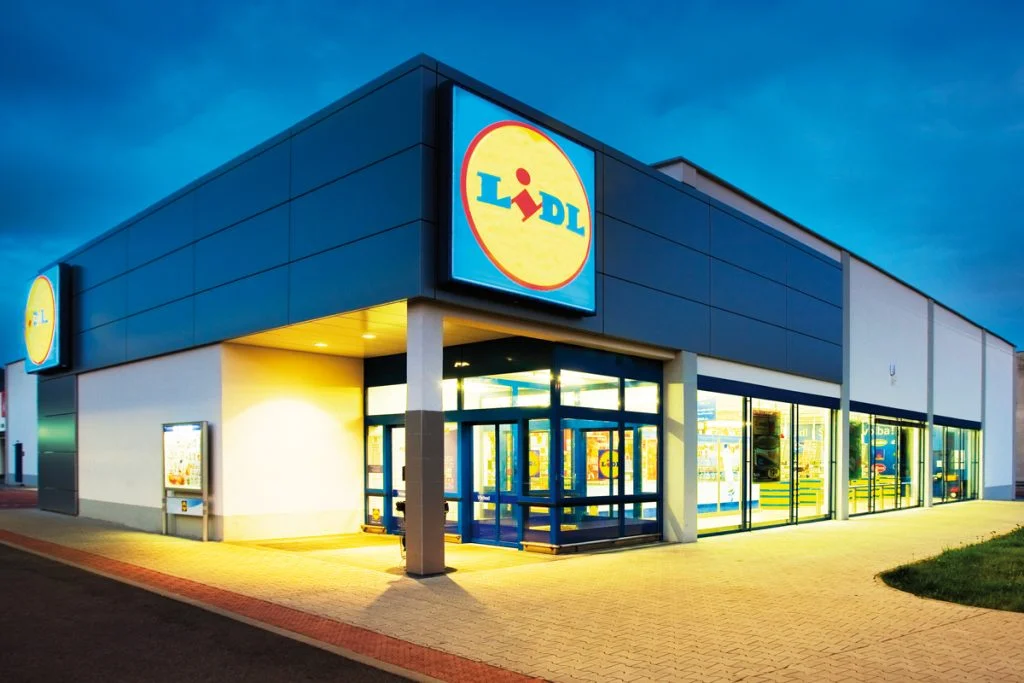 Lidl ide na zelenú, energiu čerpá aj zo slnka