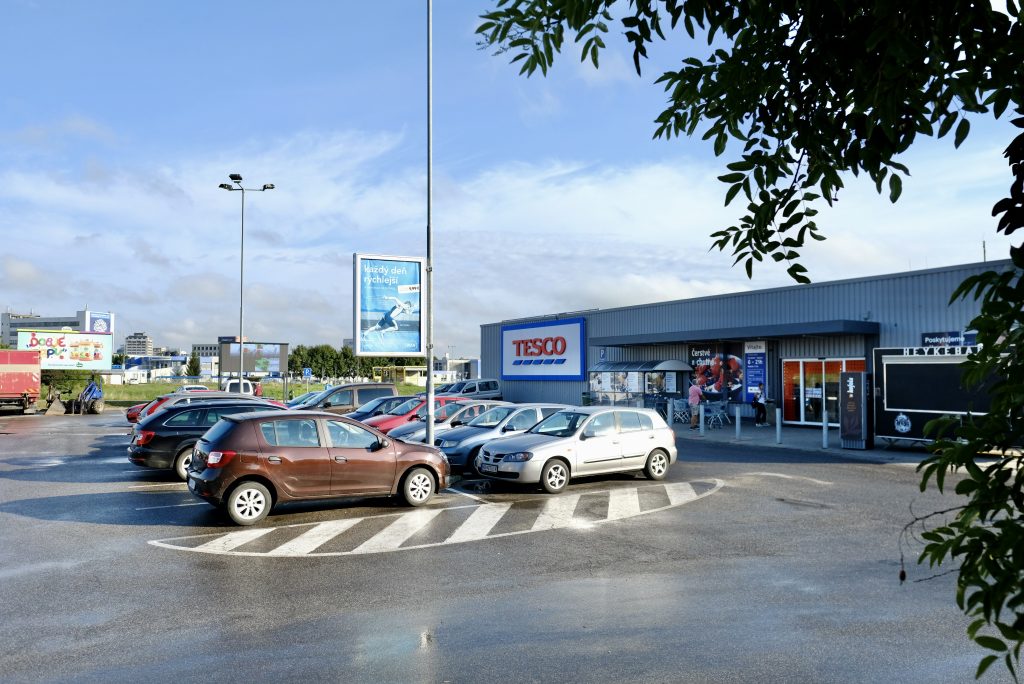 VRÁBLE: Domácich poteší zmodernizované Tesco