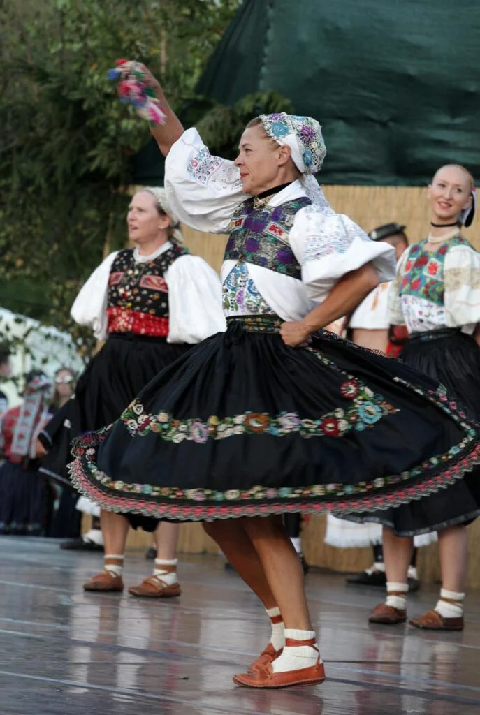 Začal sa Medzinárodný Novohradský folklórny festival, potrvá päť dní