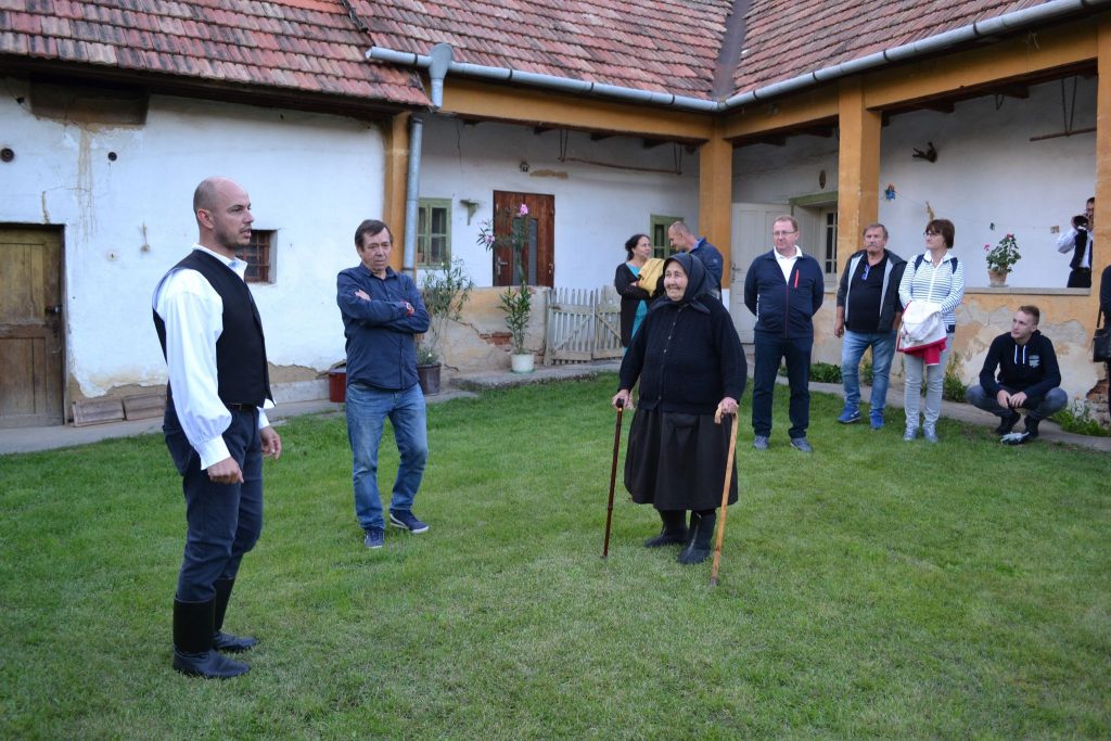 Dni otvorených nádvorí a pivníc v Dolných Obdokovciach (foto)