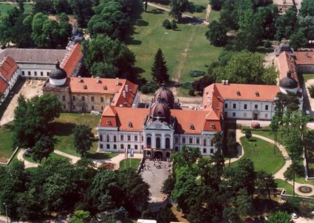 Prezidentský paláci dal postaviť slávny a bohatý Mojmírovčan!