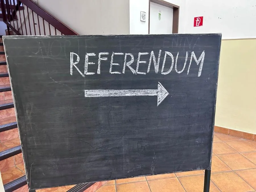 REFERENDUM 2023: Účasť presiahla 27 percent, je NEPLATNÉ