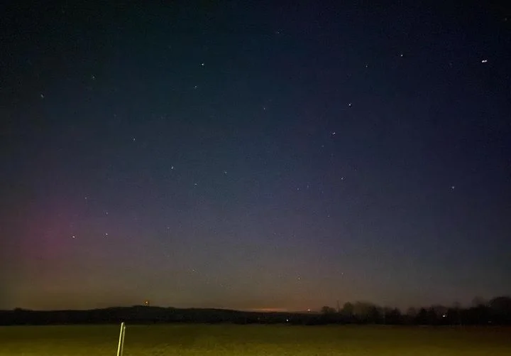 Polárna žiara nad Slovenskom. Takto ste ju zachytili vy