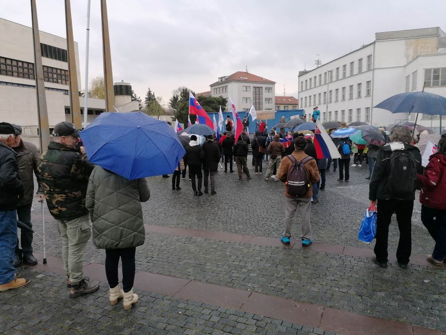 NITRA: Pochod za mier (foto)