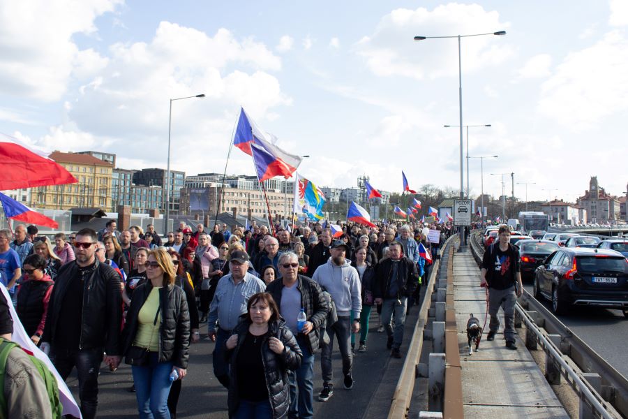 Protivládna demonštrácia Česko proti biede v Prahe (foto)